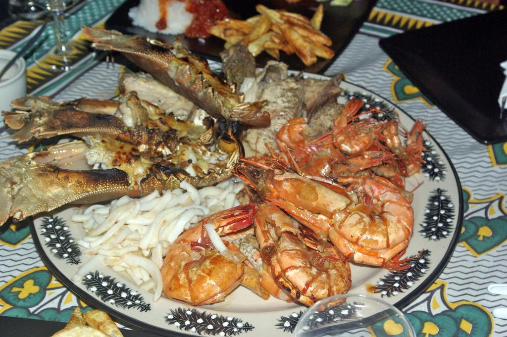Game Fish Lodge นูงวี ภายนอก รูปภาพ